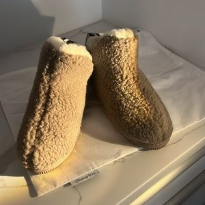 The Company Store Wool Booties NWT Size Small